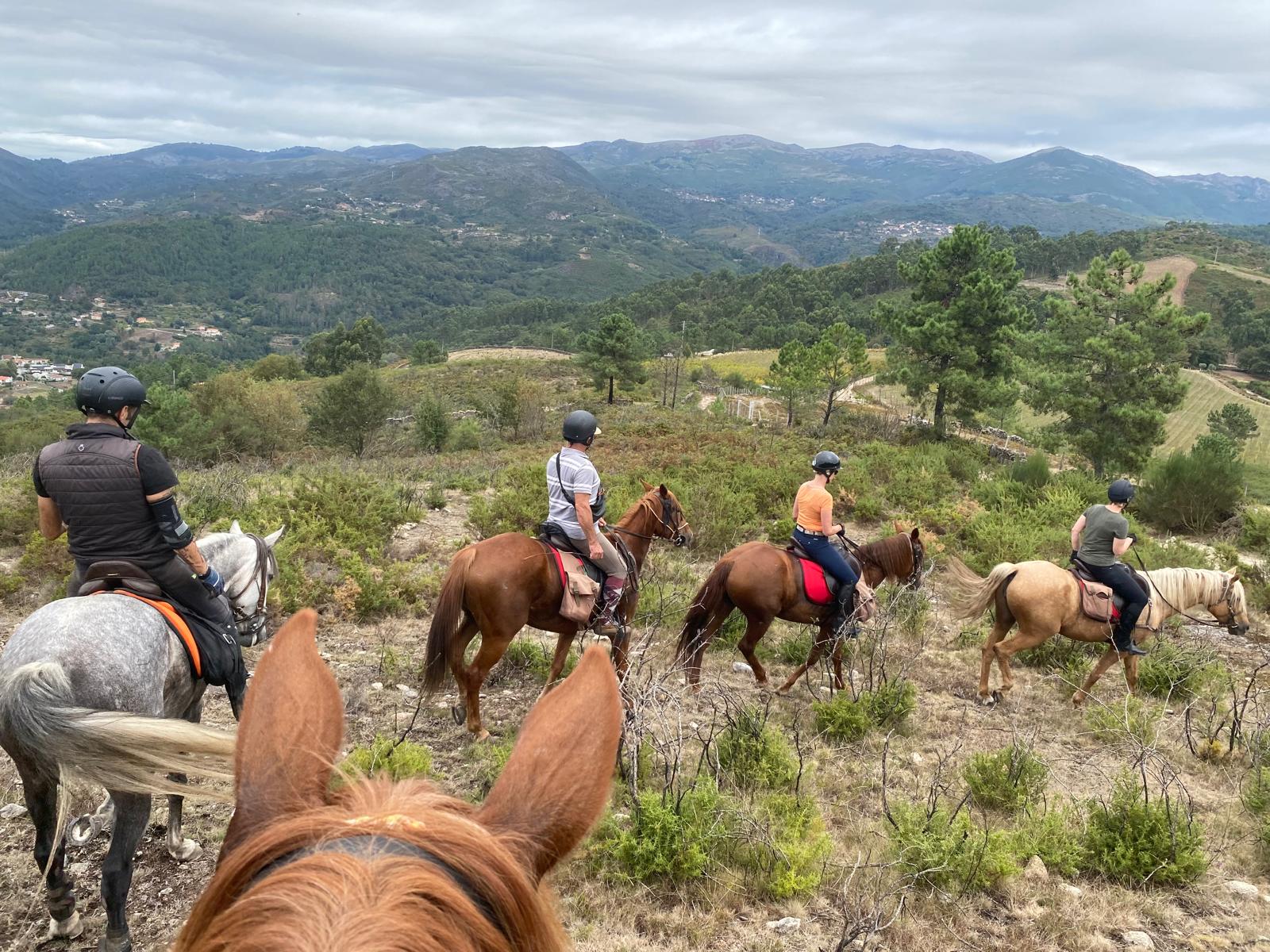 PTQDFHT - Paardrijtocht in Noord-Portugal (6).jpg